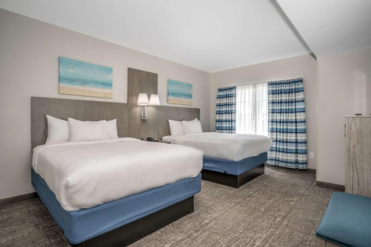 Lighthouse Suites - Best Western Signature Collection Emerald Isle Dış mekan fotoğraf